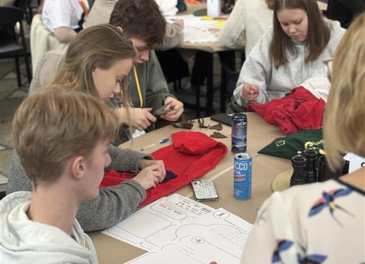 Deltagare vid Un/Sustainable Fashion-utbyte i Luleå