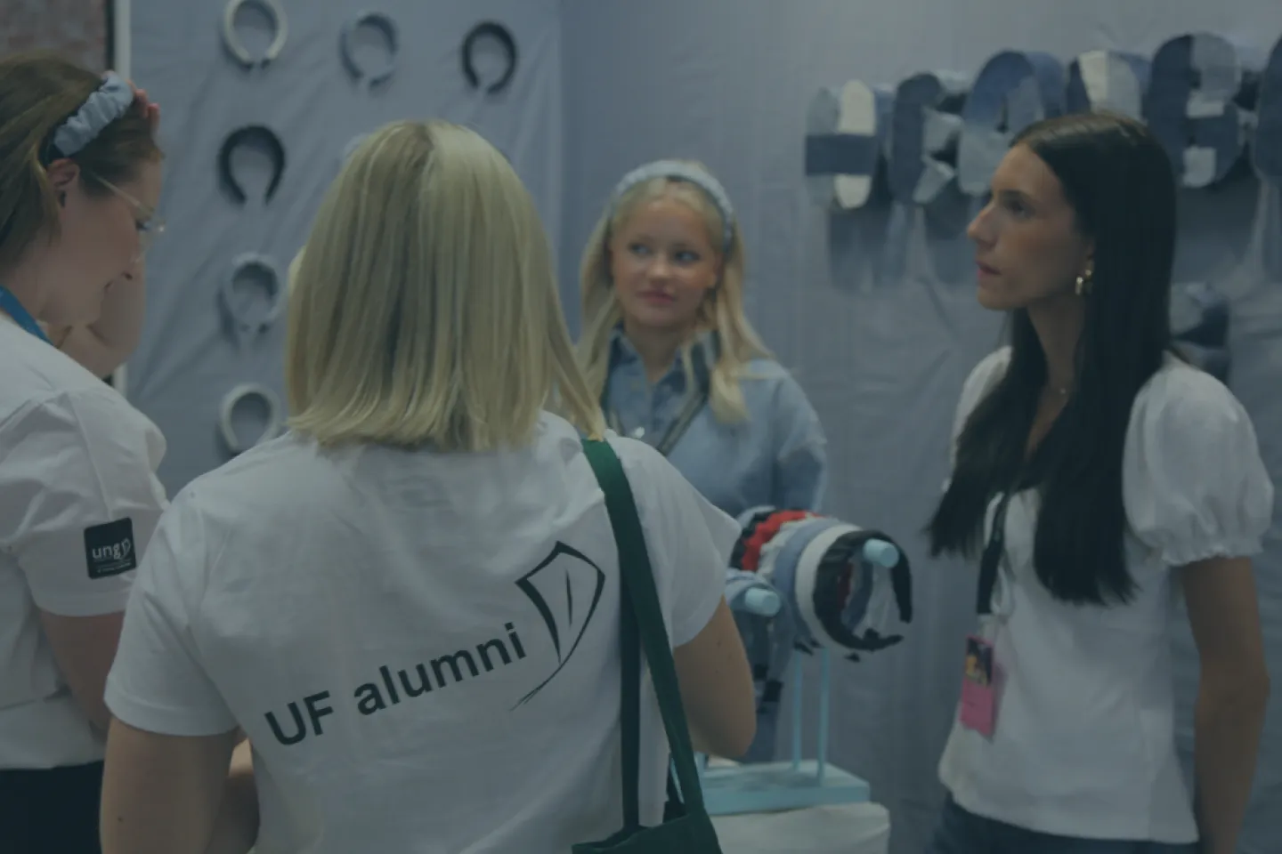 bakgrund alumni